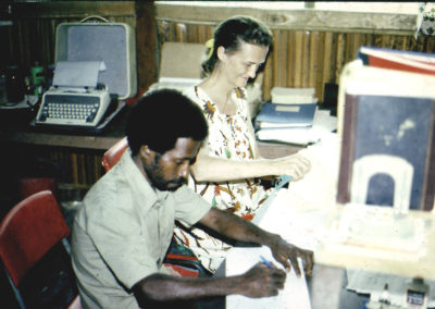 Sowenso and Sue writing primers